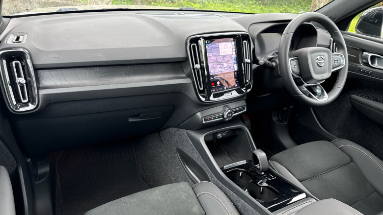 Volvo XC40 300kW Recharge Twin Ultimate 78kWh 5dr AWD Auto Electric Estate